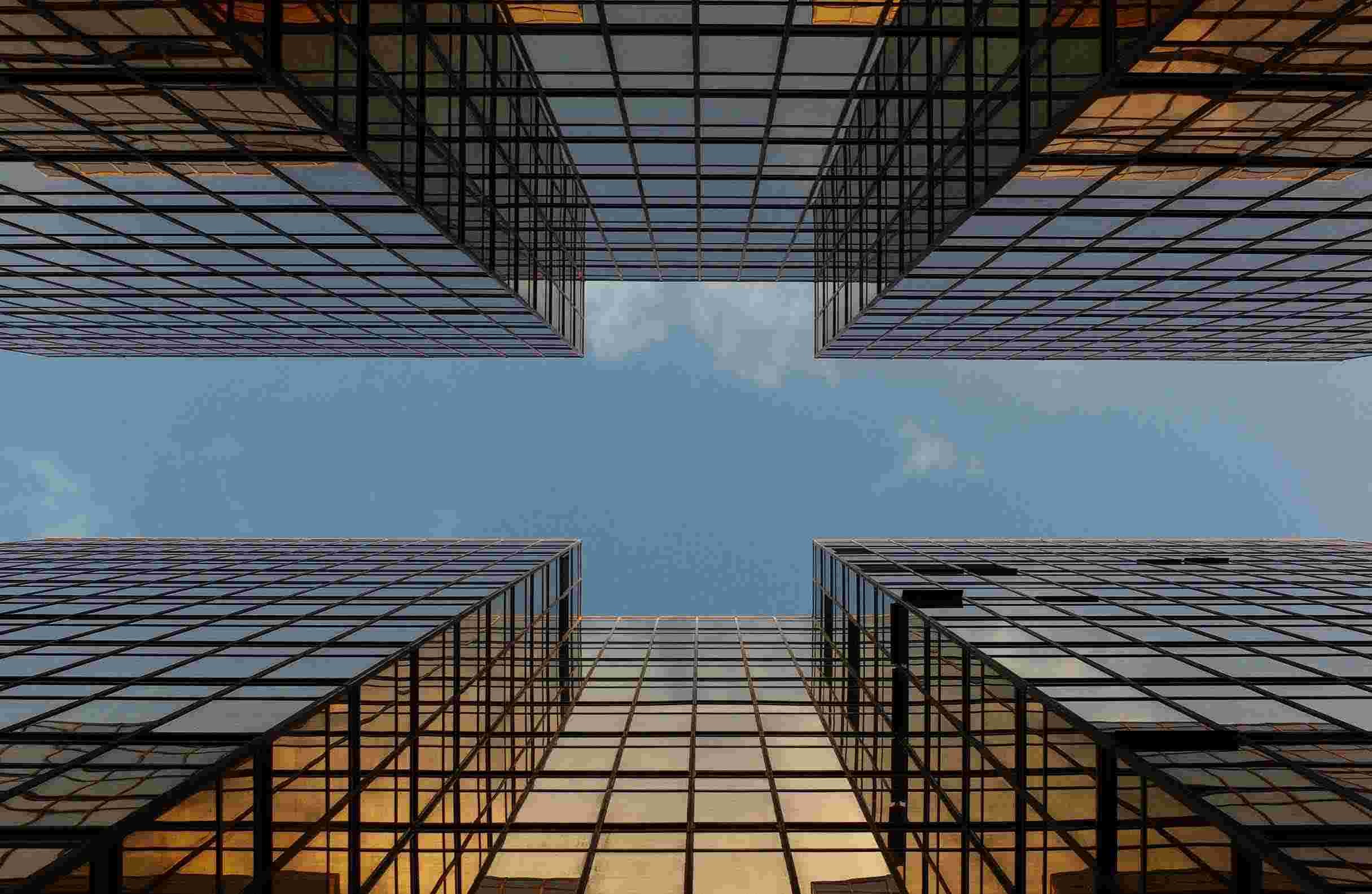 Rationalisation de la gestion des stocks grâce aux étiquettes RFID UHF : Amélioration des opérations de vente au détail