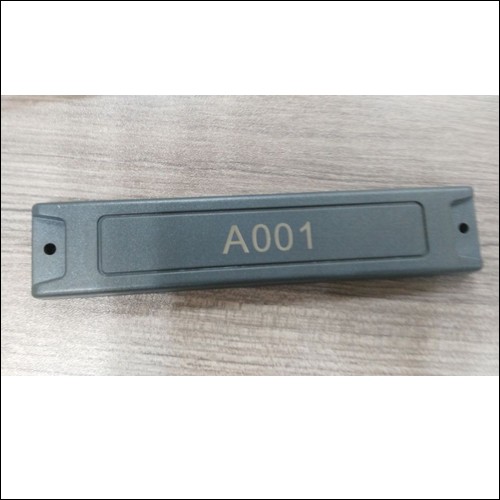 Étiquette RFID UHF en ABS JT-K15532, 155 x 32 x 3,5 mm, à fixer sur métal