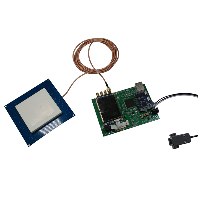 Module RFID 4 canaux RS232 et TCP/IP R2000