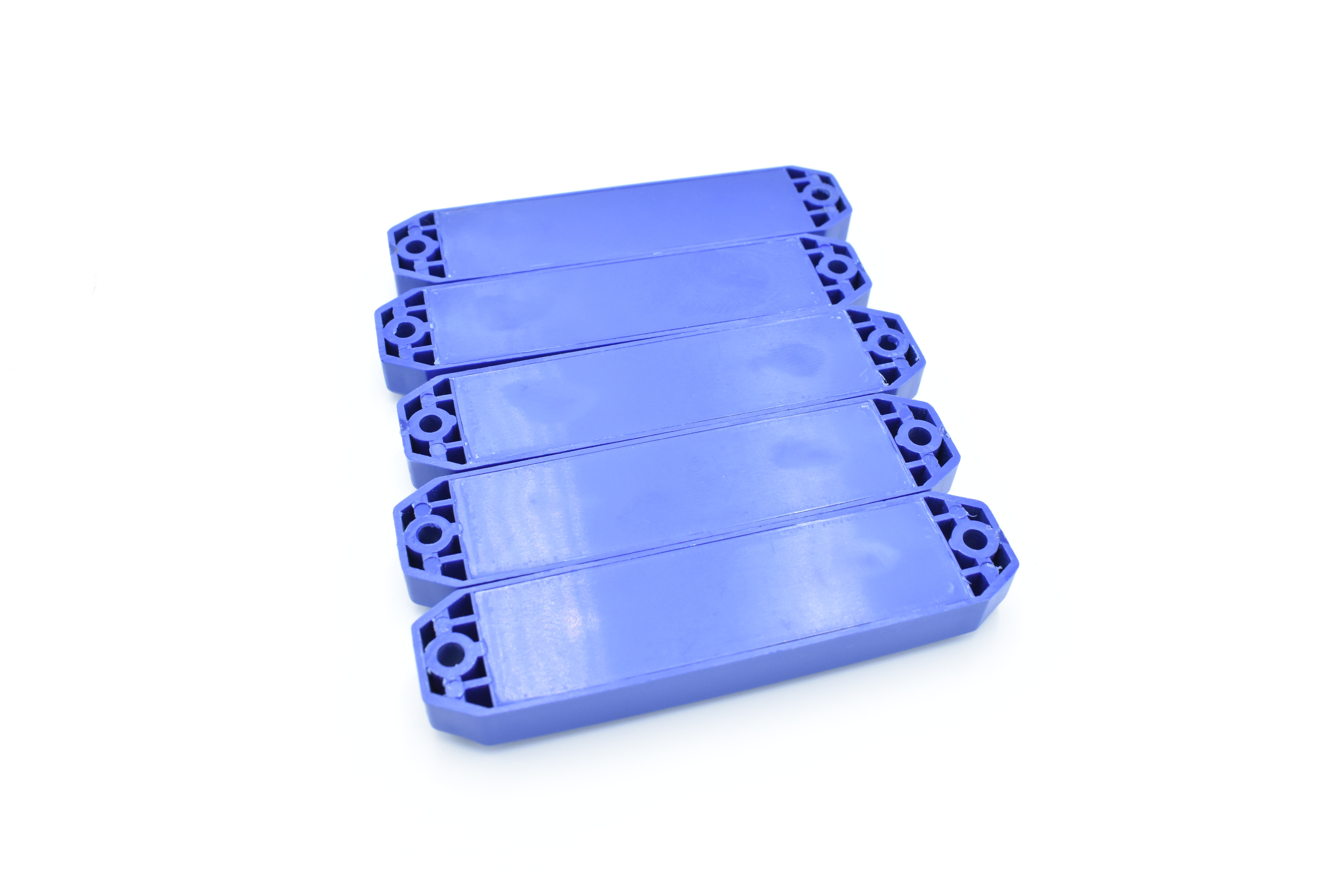 Étiquette RFID anti-métal 860-960 MHz pour la gestion des actifs