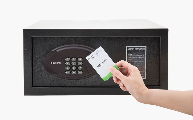 Améliorer la sécurité financière grâce aux coffres-forts intelligents : le rôle de la technologie RFID